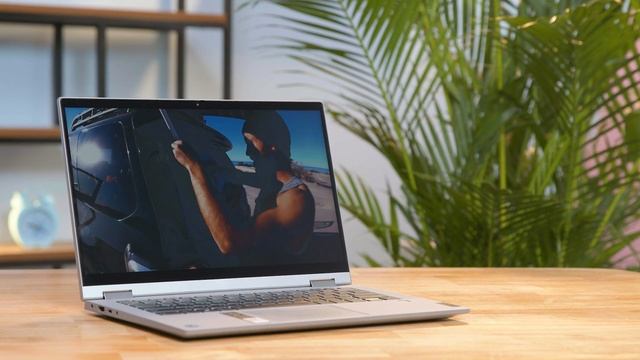 Đánh giá Lenovo IdeaPad Flex 5 - Xoay gập 360 độ, Hoàn thiện cao cấp смотреть онлайн