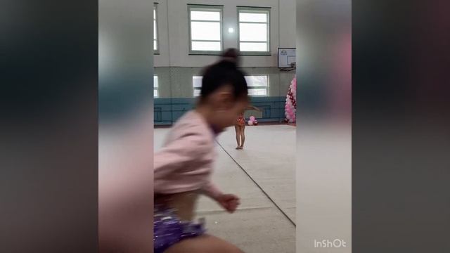 Наше ПЕРВОЕ выступление |ХУДОЖЕСТВЕННАЯ ГИМНАСТИКА ПЕРВАЯ НАГРАДА #гимнастика #gimnastika смотреть онлайн