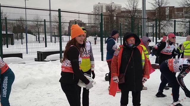 100 пудовый забег в митино. минфин забег 2023. 100 пудовый забег 2024. картинка стопудовый забег. ботинки 100 пудов.