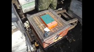 расширение гнезда пчел в апреле - как узнать что пора расширять гнездо у пчел и можно ставить вощину