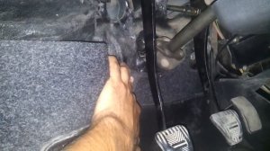 ВАЗ 2114 (48) Устанавливаем рулевую рейку на место!