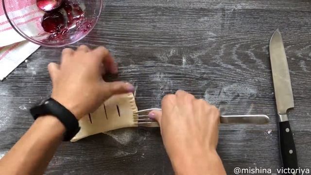 Слойки с вишнёвым джемом (быстро) 2019