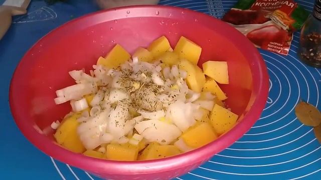 Невероятно Вкусная Картошка с Мясом В ДУХОВКЕ// Весь СЕКРЕТ В СОУСЕ!Рецепт от Домашняя Кухня СССР
