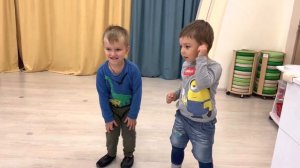 «Двигайся, замри»