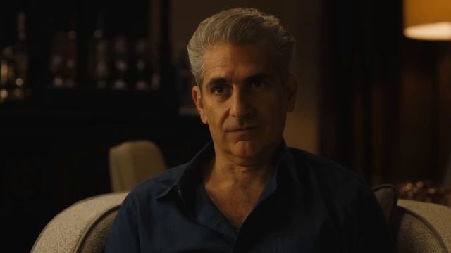 Dominic and Lucia | The White Lotus Season 2 Premiere смотреть онлайн