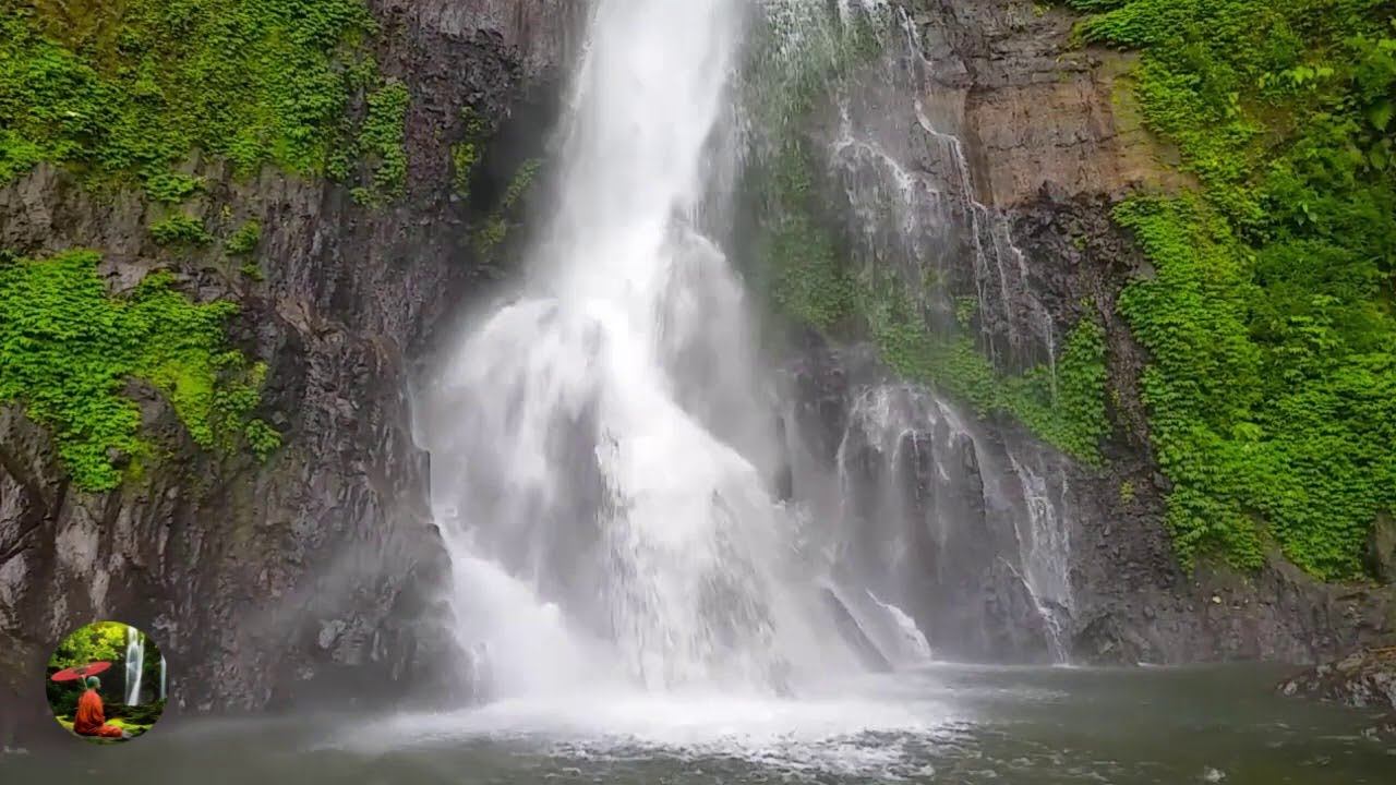 Расслабленные звуки природы. Шум водопада. Шумящий водопад. Звук водопада. Звук водопада для новорожденных.