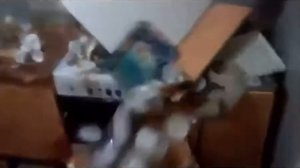 мем про мужика который разбил посуду