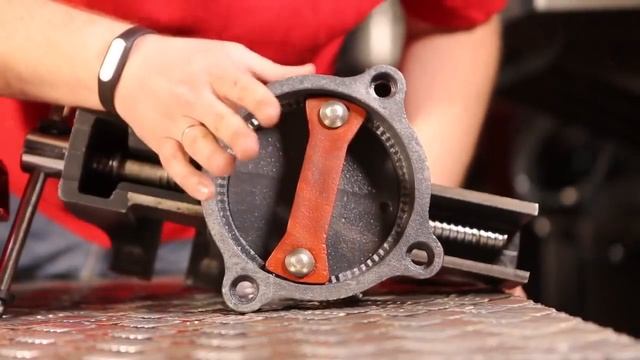 Сравнительный обзор 3х слесарных тисков WILTON: Практика, Мастерская и Механик смотреть онлайн