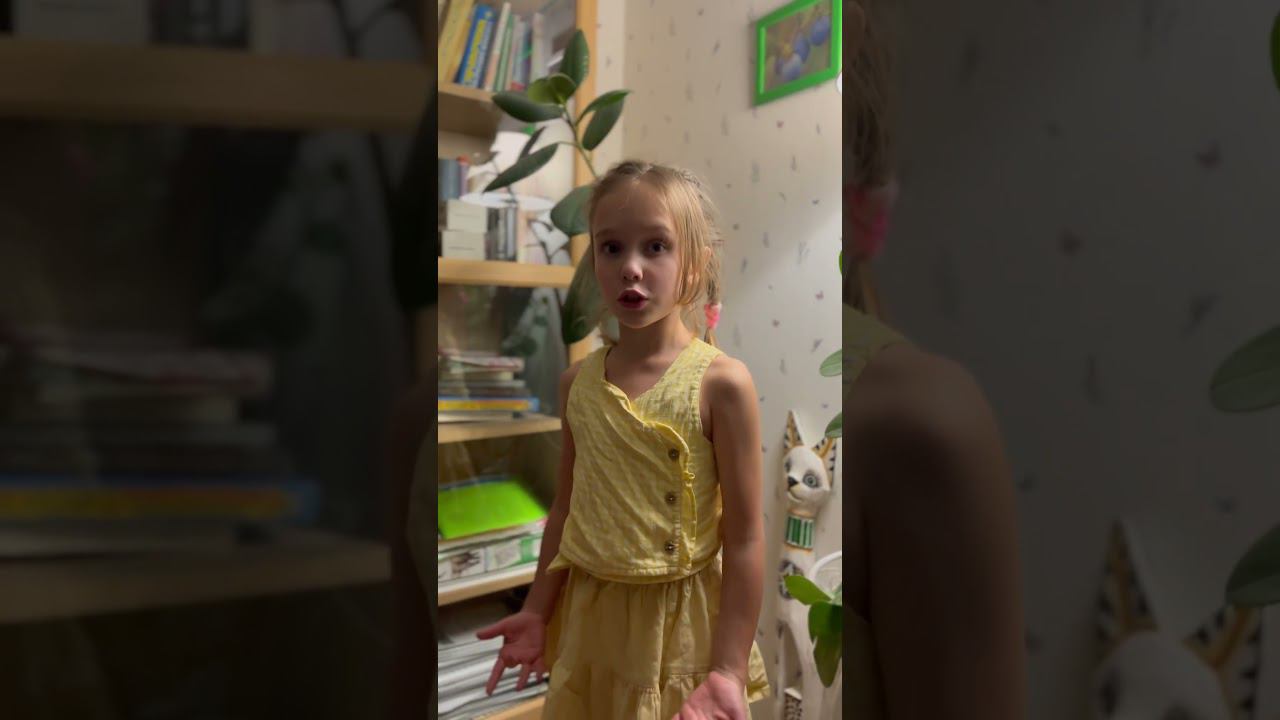 Маша Шпортеева. «Мама спит,  она устала» #стихи #стихотворение #стихидетям