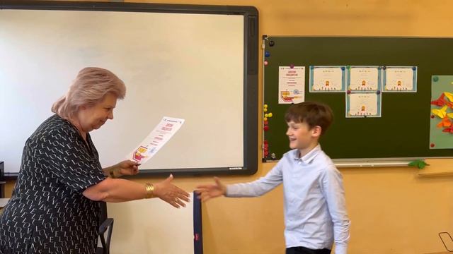 Поздравление с окончанием 3 класса смотреть онлайн