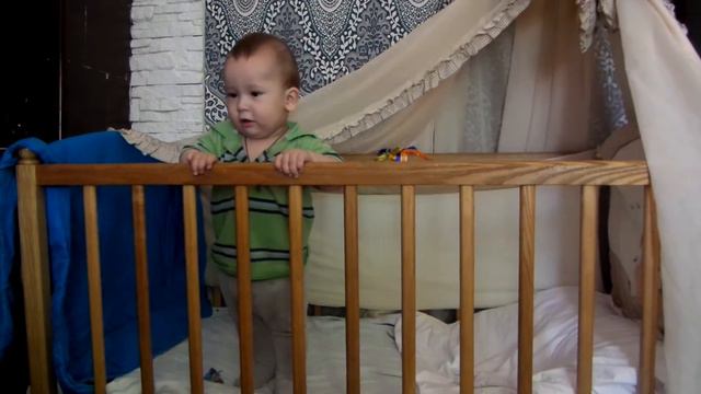 Кайсару 9,он впервые встал на ноги сам смотреть онлайн