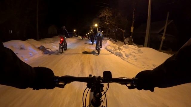 Вечерняя покатушка с группой велосипедистов PIN-MIX?