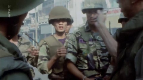 Vietnam (5-9) - Révoltes