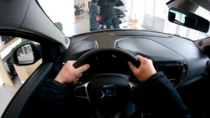 Lada Xray Cross - есть ли место сзади (посадка сам за собой)?