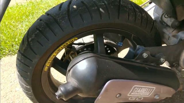 Обзор скутера Yamaha Aerox. 50% цены за пафос. смотреть онлайн