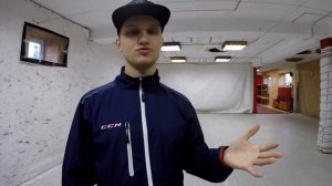 Тренировка хоккейного вратаря вне льда. Разминка, броски, владение клюшкой