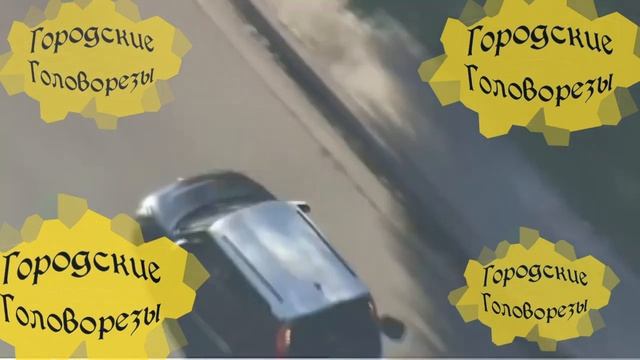 Бензиновый крузер гонится за электромобилем смотреть онлайн