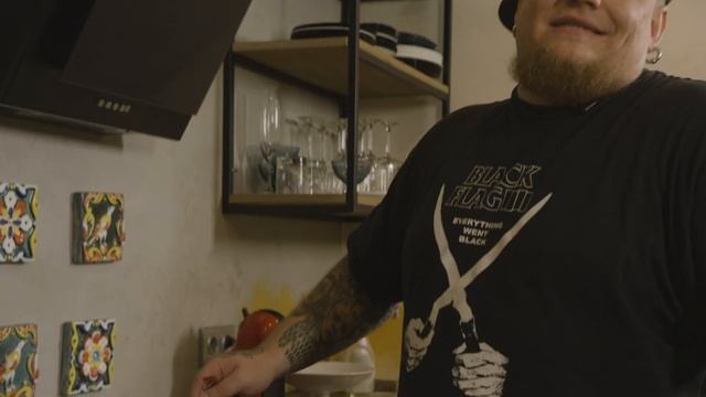 ТЕФТЕЛИ В КИСЛО - СЛАДКОМ СОУСЕ | ВКУСНО П*ЗДЕЦ ШОУ С БОЯРОЙ смотреть онлайн