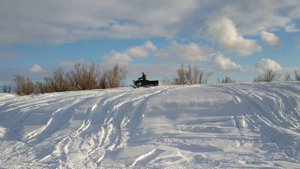 Самодельный мотобуксировщик с лыжным модулем