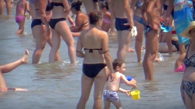 Пляж на Черном море. Без комментариев