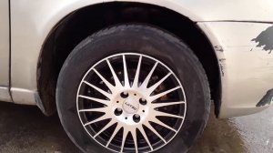 разное расстояние между колесом и колесными арками