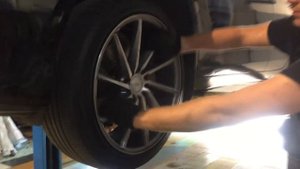 BMW GT 535i i шум ступичного подшипника