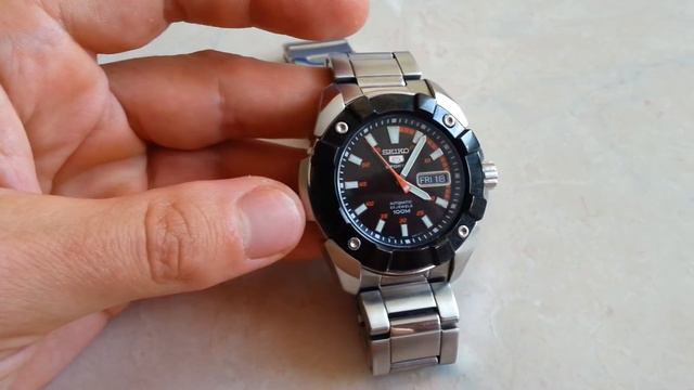 Seiko 5 Sport смотреть онлайн
