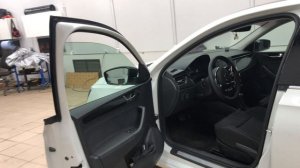 #Шкода #Рапид с двойной тонировкой передних стекол