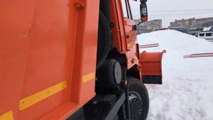 Самосвал КАМАЗ-6520 в КДМ - переоборудование в комбинированную дорожную машину