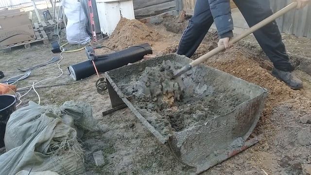 Строю новую веранду на даче! Надо построить дёшево и сердито. Свайно-ростверковый фундамент. Часть