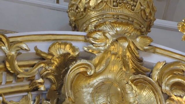 Главная лестница Эрмитажа смотреть онлайн