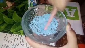 ЛИЗУН-СЛАЙМ из зубной пасты, из двух ингридиентов. Без тетрабората, persil, соли и сахара.