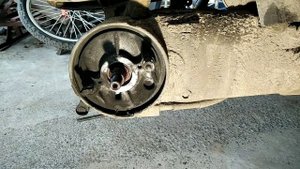 Honda lead ремонт заднего тормоза, замена колодок