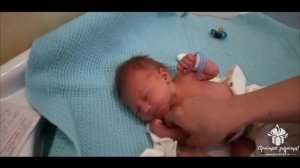 Выписка мальчика из роддома №20 © Простые Радости