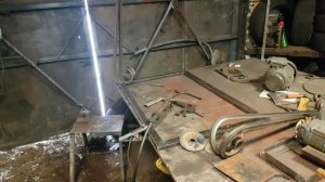 Как приварить фигурные ножки ровно