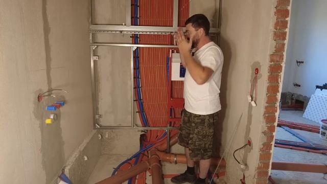 Установка инсталляции для унитаза
