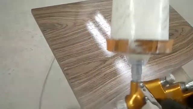 Лакировка шпона fine-line. Акриловый матовый лак и Devilbiss Gti-pro-lite,работа материалами Renner смотреть онлайн