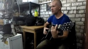 На гитаре песня ,,Только так,, (Жека()