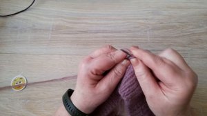 БЕРЕТ ИЗ ПРЯЖИ ПУХА НОРКИ СПИЦАМИ