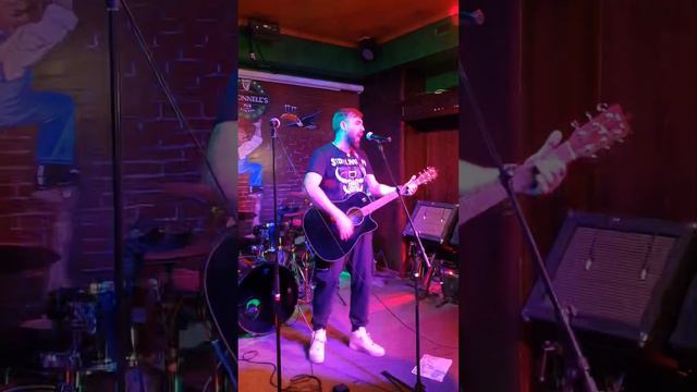 Лица - По тротуарам (акустика) смотреть онлайн