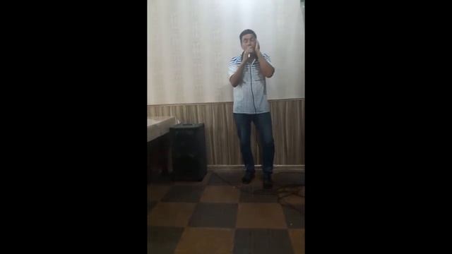 Поёт Заянов Назым. За глаза твои карие.Михаил Шелег Дем.запись..