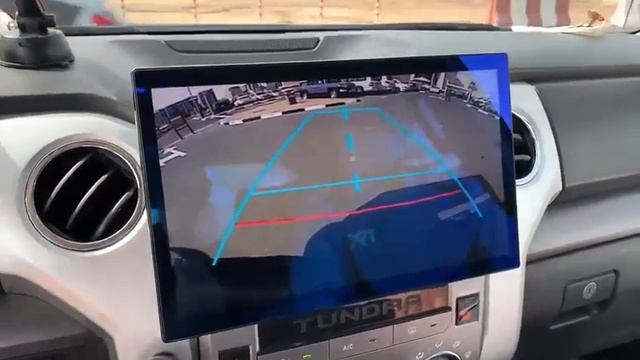 Магнитола 13 дюймов на Toyota Tundra! Огонь аппарат! смотреть онлайн