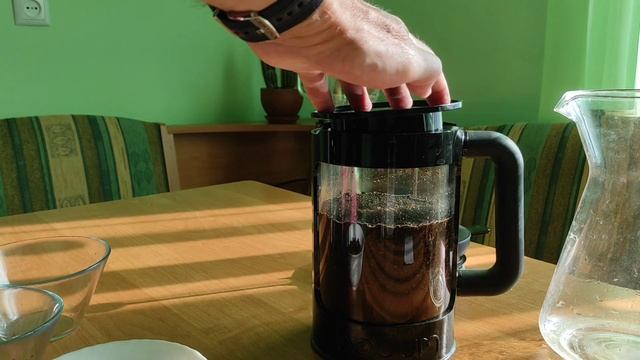 Холодный кофе Cold Brew. #coffee #coffeemaker #coffeelover #espresso #fredo #coffeelove  #cold