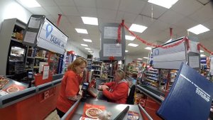 Директор Магнита хамит и угрожает подать в суд!  Полиция изъяла просроченное детское питание!