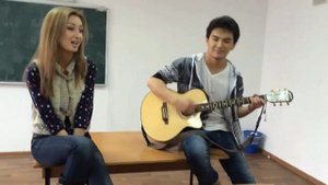 Вахтерам на гитаре يغني بشكل جميل