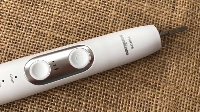Распаковка зубной щетки Philips Sonicare 6100 смотреть онлайн