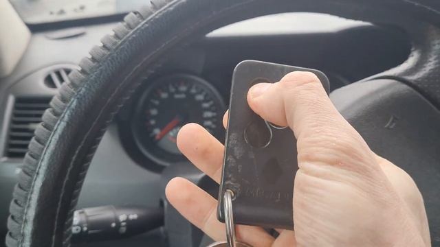 Чип Ключ Рено Меган 2 сделать дубликат автоключа зажигания