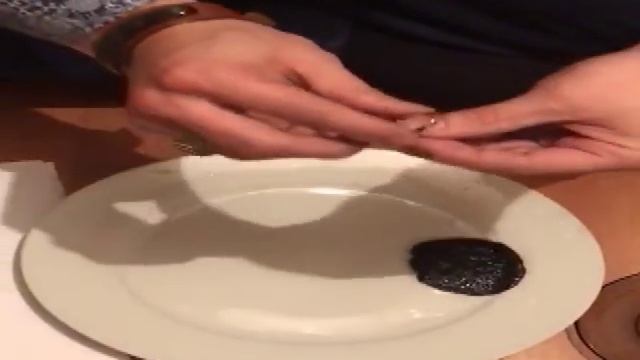 Раковая опухоль,бег от чеснока по тарелке. 0+ смотреть онлайн