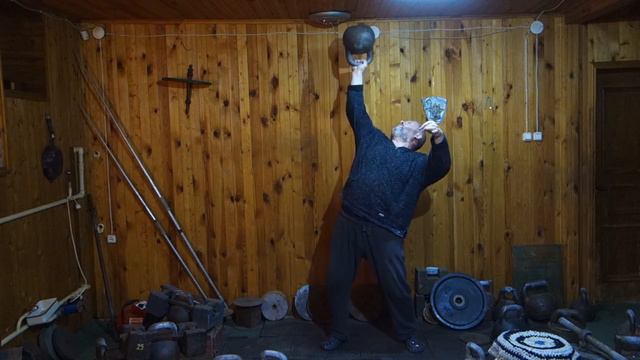 СВЯЗКА ГЁРНЕРА В ТРЕНИРОВКЕ ПОДЪЁМОВ НАПОПА!СТАРИННАЯ ГИРЯ 3 ПУДА!РАБОЧИЕ ПОДХОДЫ смотреть онлайн