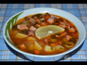 Солянка по - домашнему( из того что есть под рукой )